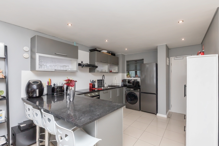 2 Bedroom Property for Sale in Cape Town City Centre Western Cape